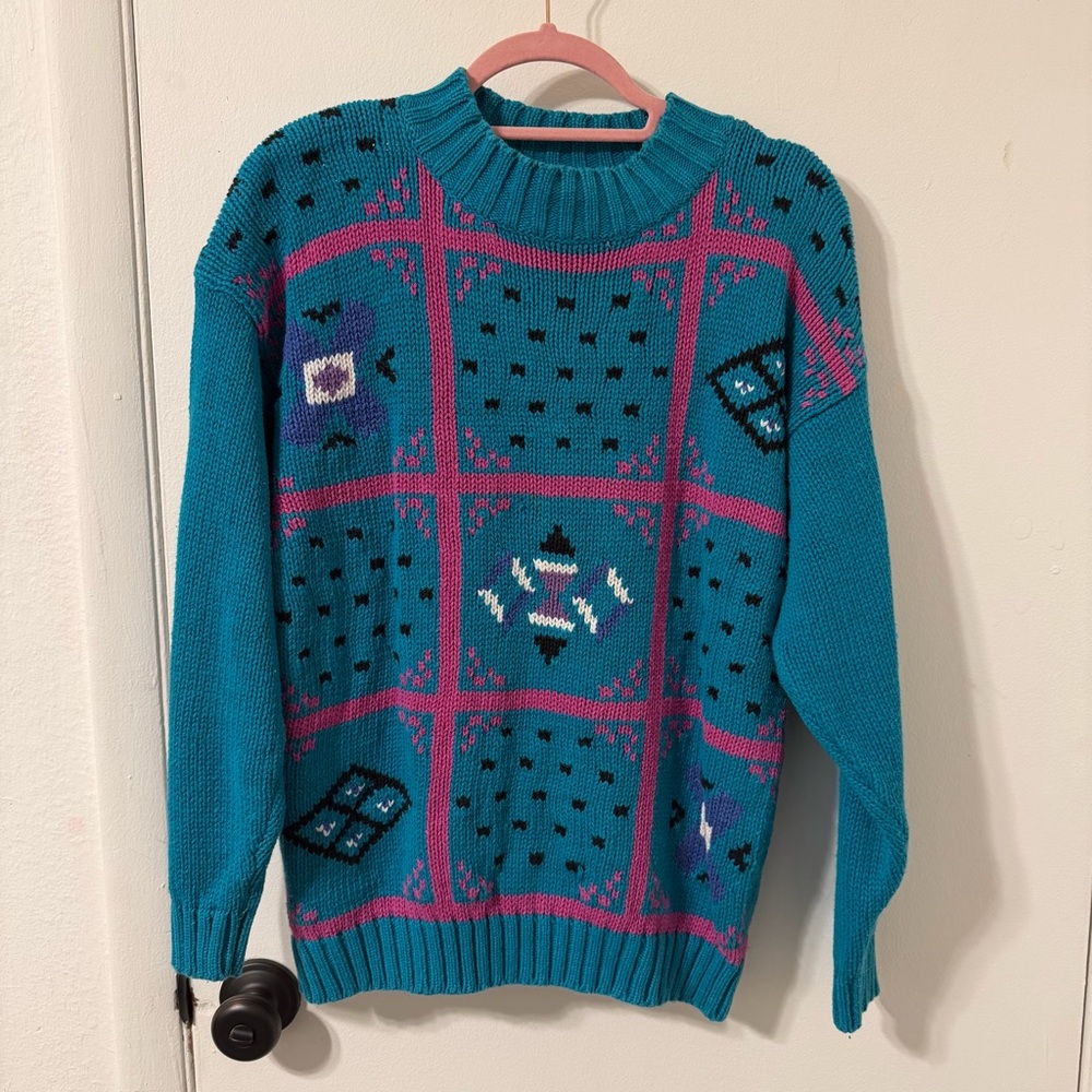 Vintage 62 East Teal and Pink Patterned Sweater Size Medium